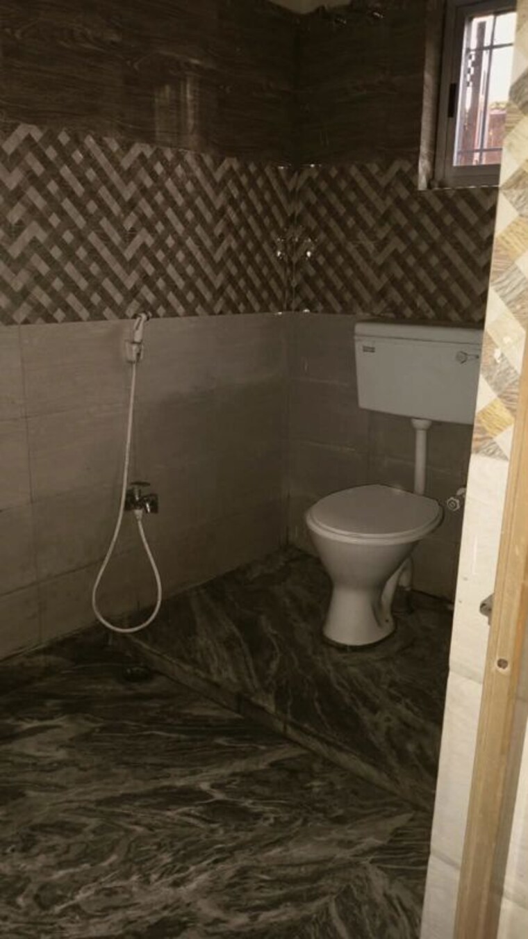 Bathroom, chiraundi 3 Bedroom 1700 Sq.Ft. Independent House In Chiraundi Ranchi 10697257
