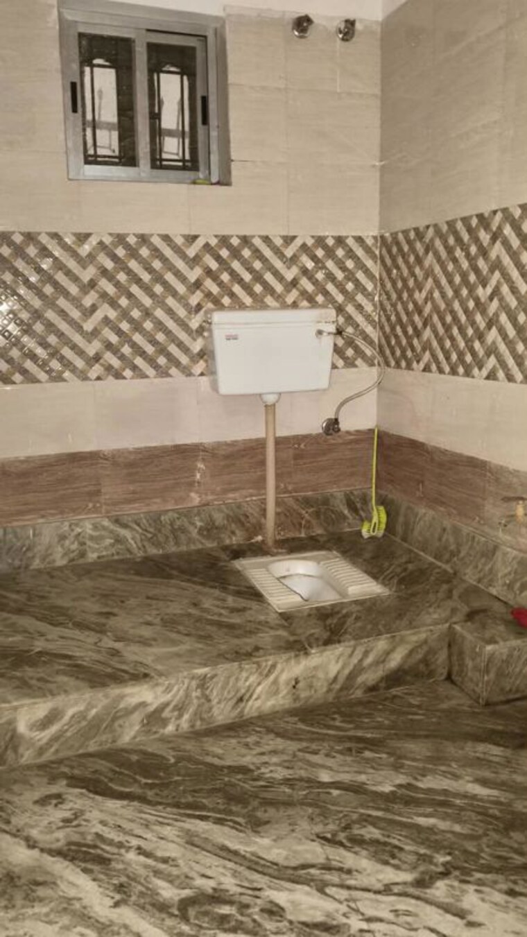 Bathroom, chiraundi 3 Bedroom 1700 Sq.Ft. Independent House In Chiraundi Ranchi 10697257