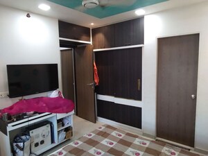 Bedroom in 2 BHK Apartment at Dosti Oak, Balkum Pada – for Sale