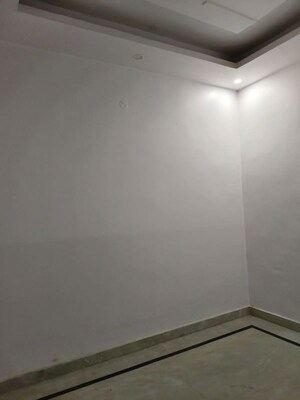 Room in 3 BHK Independent House at VVIP Assets, Raj Nagar Extension – for Sale