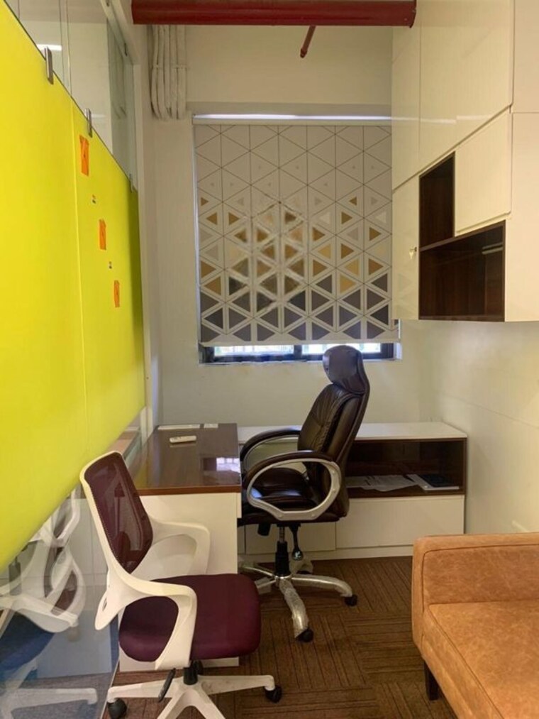 Team Area, palasia square Commercial Office Space 2450 Sq.Ft. In Palasia Square Indore 10697396