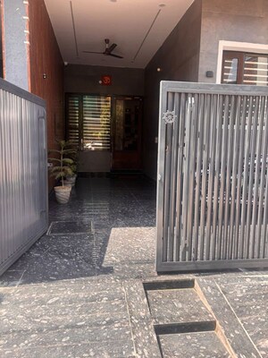 Parking in 3 BHK Independent House at Ambala Highway – for Sale