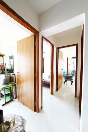 Room in 3 BHK Apartment at Vaishnodevi Circle – for Sale