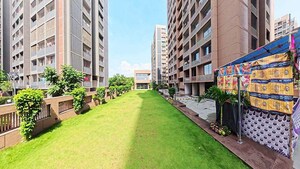 3 BHK Apartment – Exterior View View at Vaishnodevi Circle - for Sale