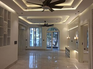 4 BHK Builder Floor For Rent in DLF Westend Heights, Sector 53