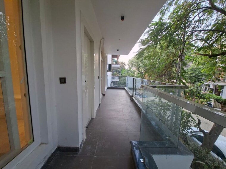 Balcony, dlf-westend-heights 4 Bedroom 2800 Sq.Ft. Builder Floor In Sector 53 Gurgaon 10697422