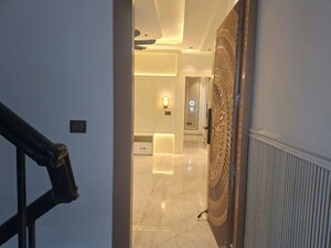 Bathroom in 4 BHK Builder Floor at DLF Westend Heights, Sector 53 – for Rent