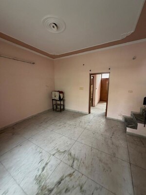 Room in 6 BHK Independent House at Prem Satyam Swastik Apartment, Patiala Road – for Sale