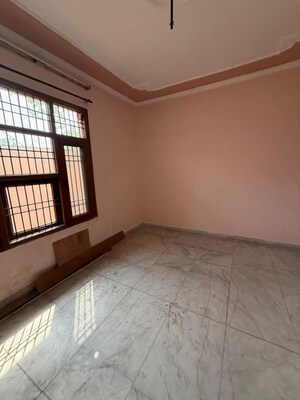 Room in 6 BHK Independent House at Prem Satyam Swastik Apartment, Patiala Road – for Sale