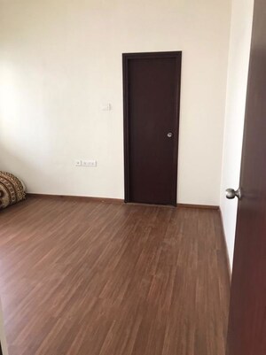 Room in 3 BHK Apartment at Purva Silversands, Mundhwa – for Rent