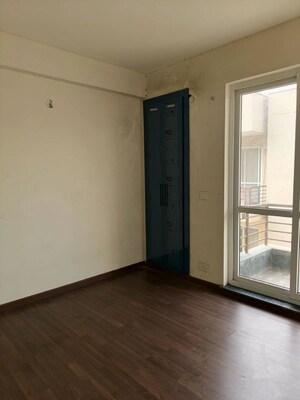 Room in 2 BHK Apartment at SLF Anushree, Sector 75 – for Sale
