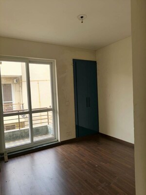 Room in 2 BHK Apartment at SLF Anushree, Sector 75 – for Rent