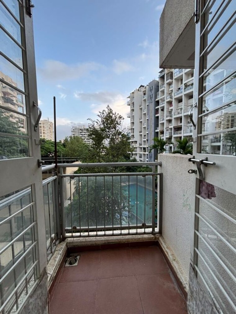 Balcony, dahanukar colony 3 Bedroom 1457 Sq.Ft. Apartment In Dahanukar Colony Pune 10697546