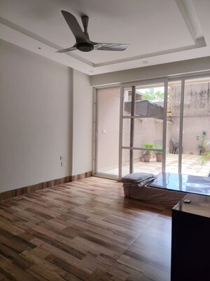 Room in 4 BHK Apartment at Ambala Highway – for Sale