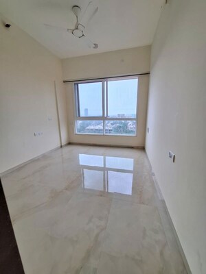 Room in 2 BHK Apartment at Worli – for Rent
