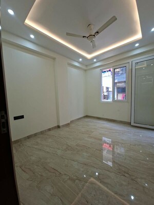 Room in 3 BHK Builder Floor at Chattarpur – for Sale