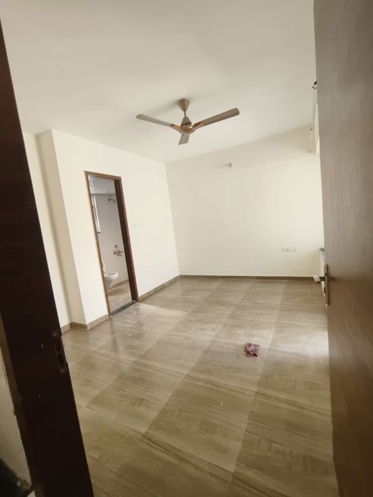 Bathroom, sai-innovision-7-avenues 2 Bedroom 868 Sq.Ft. Apartment In Balewadi Pune 10697660