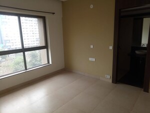 Room in 3 BHK Apartment at Konark Krish, Mundhwa – for Rent