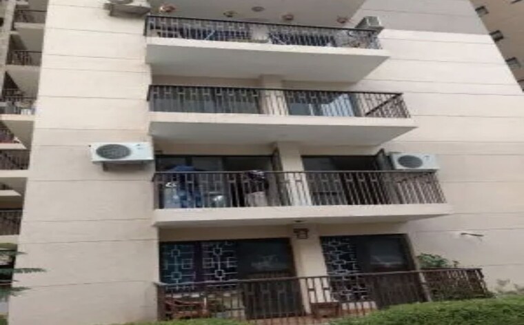 Exterior View, logix-blossom-county 3 Bedroom 1675 Sq.Ft. Apartment In Sector 137 Noida 10697687