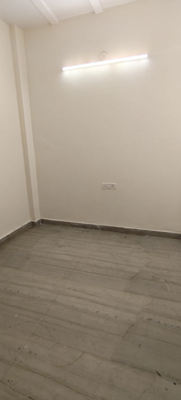 Room, rohini sector 8 1 Bedroom 300 Sq.Ft. Builder Floor In Rohini Sector 8 Delhi 10697684