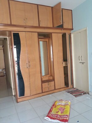 Furnished Amenities in 2 BHK Apartment at Mantri Elite, Jp Nagar – for Sale