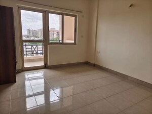 Room in 2 BHK Apartment at Mantri Elite, Jp Nagar – for Sale