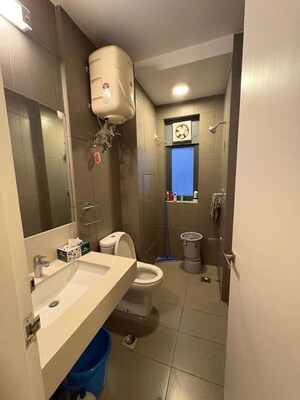Team Area in 2 BHK Apartment at Ireo Skyon, Sector 60 – for Rent