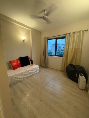 Bedroom in 2 BHK Apartment at Ireo Skyon, Sector 60 – for Rent