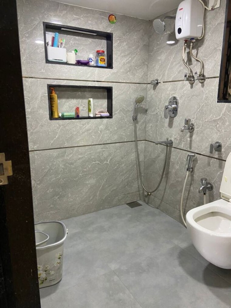 Bathroom, laxmi-paradise-apartments 2 Bedroom 900 Sq.Ft. Apartment In Mira Road Thane 10697724