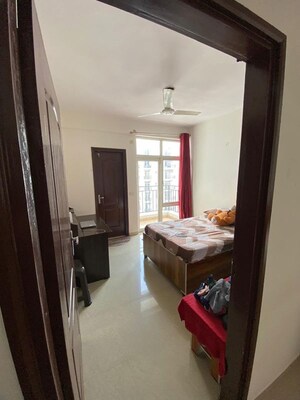 Bedroom in 3 BHK Apartment at Omaxe R2, Gomti Nagar – for Sale