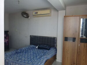 Bedroom in 1 RK Villa at Vejalpur – for Rent