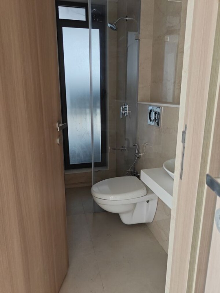 Bathroom, s-raheja-silver-rock 3 Bedroom 1293 Sq.Ft. Apartment In Bandra West Mumbai 10697715
