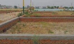 Plot For Sale in Omaxe City 1