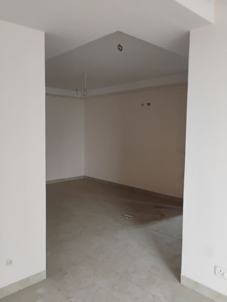 Room, gomti nagar 3 Bedroom 1685 Sq.Ft. Apartment In Gomti Nagar Lucknow 10697761