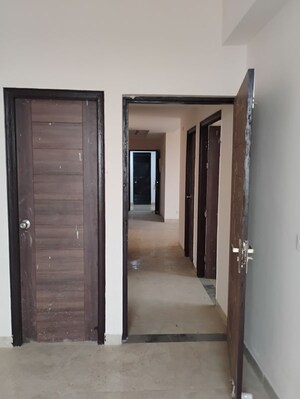 3 BHK Apartment – Entrance View at Gomti Nagar - for Sale