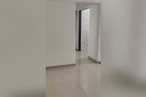 Room in 2 BHK Apartment at Sai Shivneri Apartment, Andheri West – for Sale