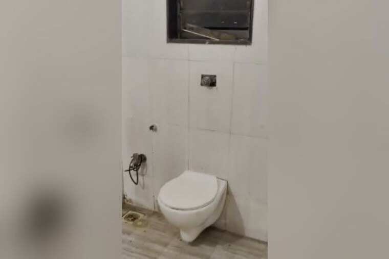 Bathroom, sai-shivneri-apartment 2 Bedroom 653 Sq.Ft. Apartment In Andheri West Mumbai 10697781