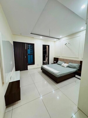 Room in 3 BHK Apartment at Kharar Road – for Sale
