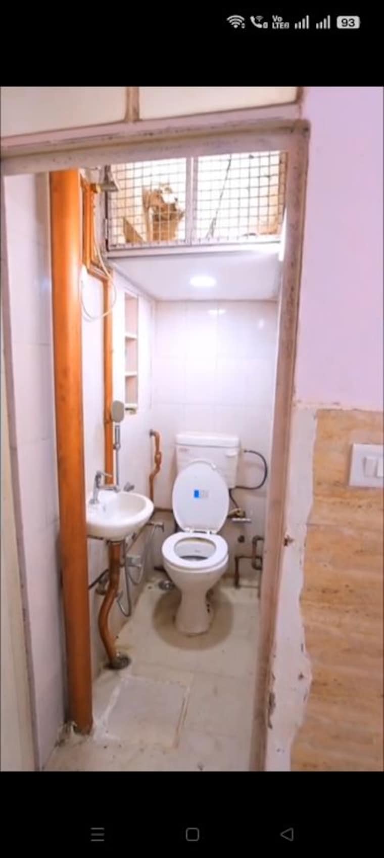 Bathroom, kalkaji 2 Bedroom 700 Sq.Ft. Builder Floor In Kalkaji Delhi 10697786