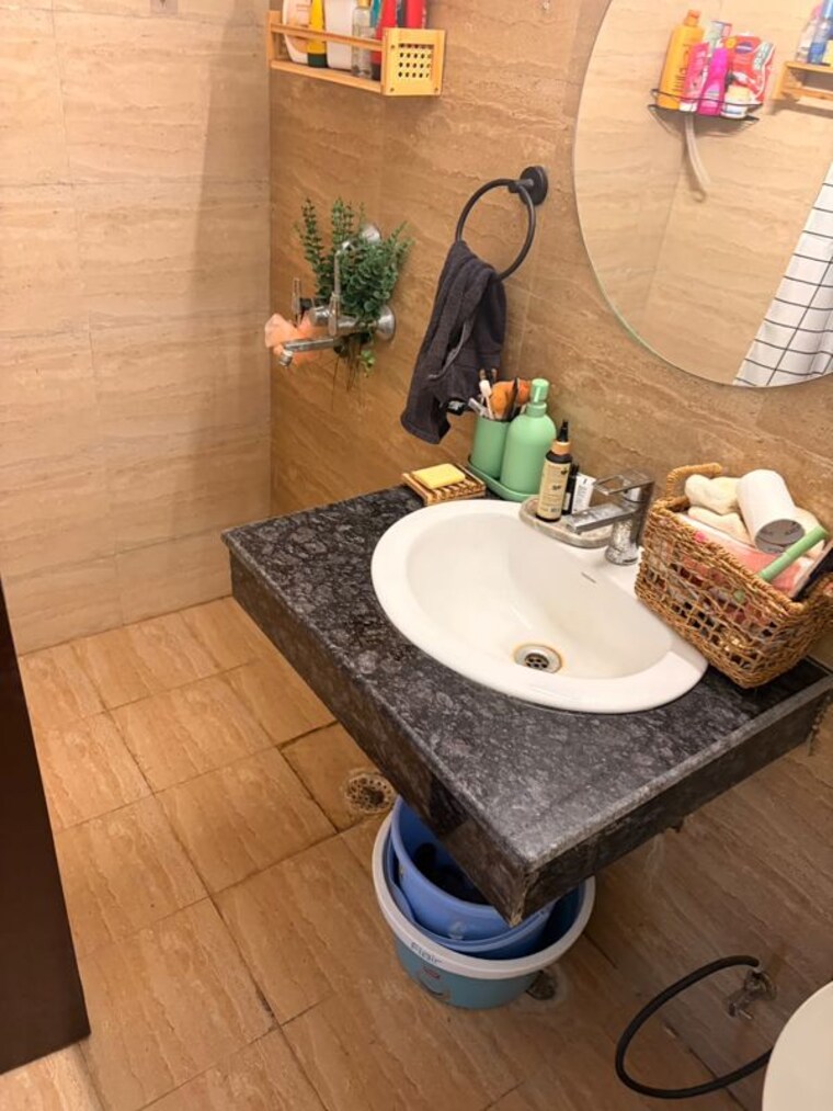 Bathroom, sector 76 3 Bedroom 1375 Sq.Ft. Apartment In Sector 76 Noida 10697810