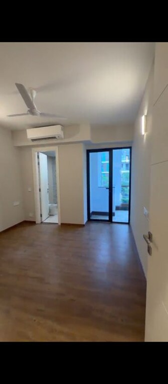 3 BHK +  1470 Sq.Ft. Apartment in Signature Global City 63A