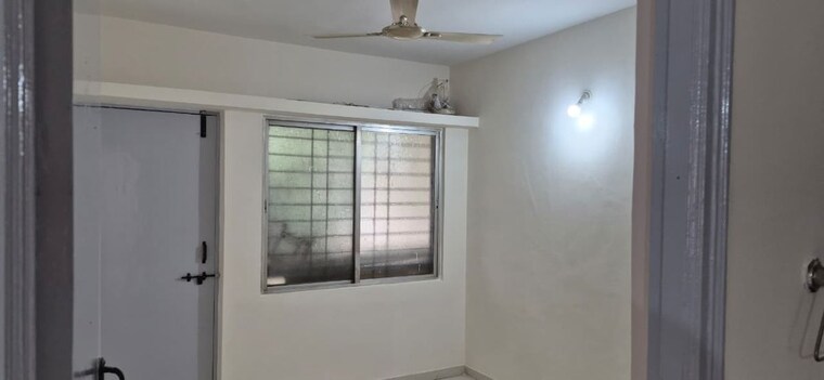 Room, gokul nagar 2 Bedroom 1000 Sq.Ft. Apartment In Gokul Nagar Pune 10697801