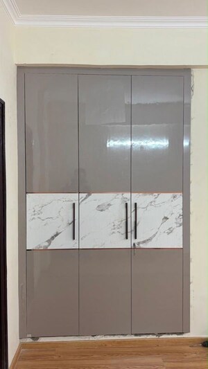  3 BHK Apartment at Sector 76 – for Rent
