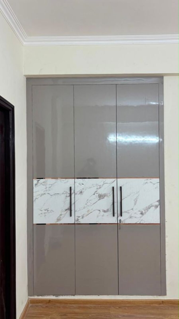 Other, sector 76 3 Bedroom 1700 Sq.Ft. Apartment In Sector 76 Noida 10697832
