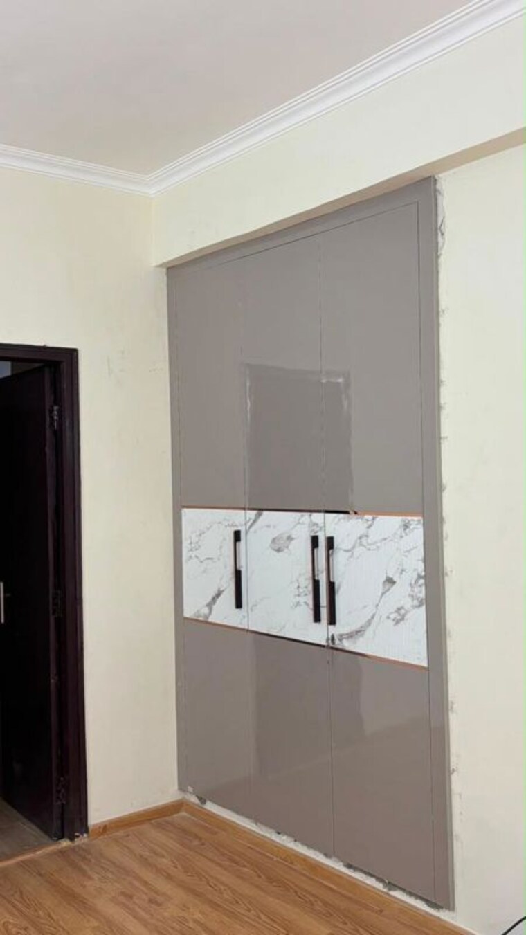 Other, sector 76 3 Bedroom 1700 Sq.Ft. Apartment In Sector 76 Noida 10697832