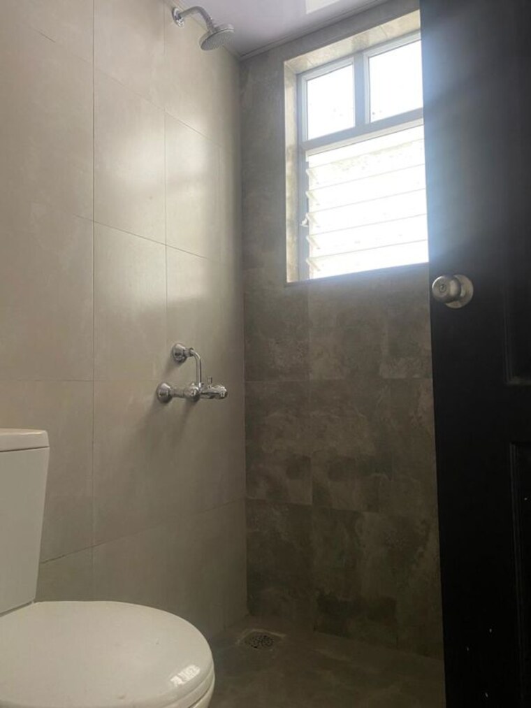 Bathroom, shriram-liberty-square 2 Bedroom 860 Sq.Ft. Apartment In Electronic City Phase ii Bangalore 10697846