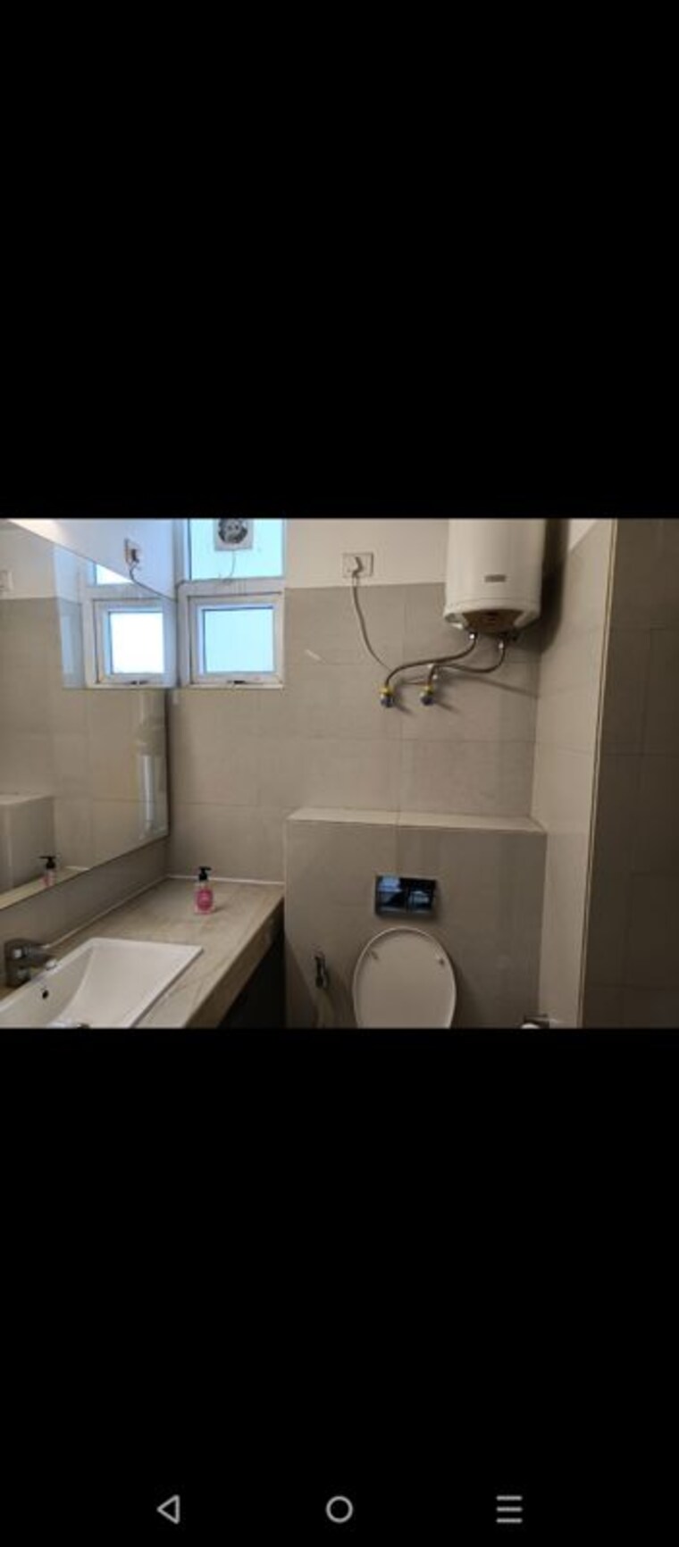 Bathroom, emaar-the-palm-drive-palm-studios 2 Bedroom 1125 Sq.Ft. Apartment In Sector 66 Gurgaon 10697863