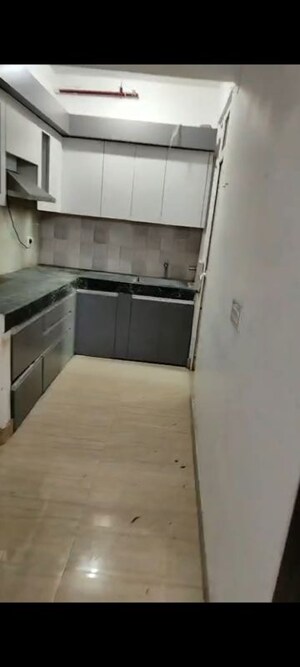 Kitchen in 2 BHK Apartment at Migsun Roof, Raj Nagar Extension – for Rent