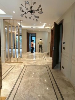 4 BHK +Builder Floor For Rent in Unitech Nirvana Country Cedar Crest
