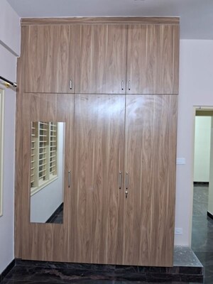 Furnished Amenities in 2 BHK Builder Floor at 4th Block – for Rent